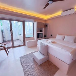 Xeno Hotel Boutique